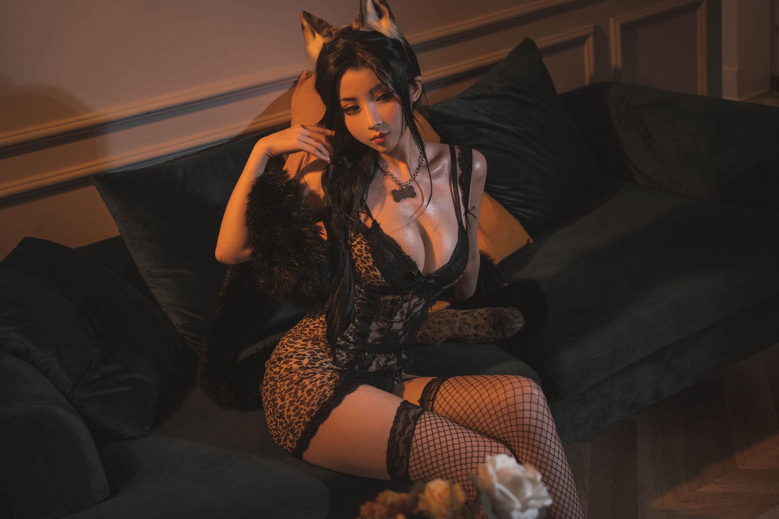 rioko凉凉子–豹子女士的秘密约会插图7